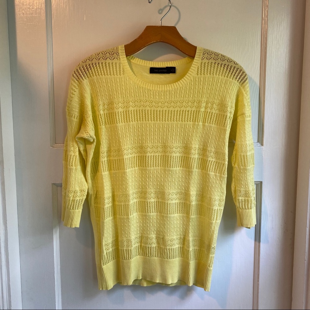 ❤️ Yellow crew neck three quarter length sleeve